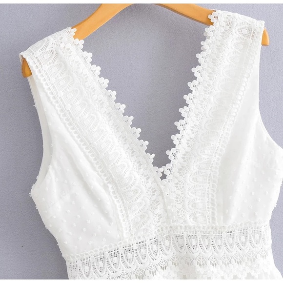 SOLD OUT - Picture 5 of 9